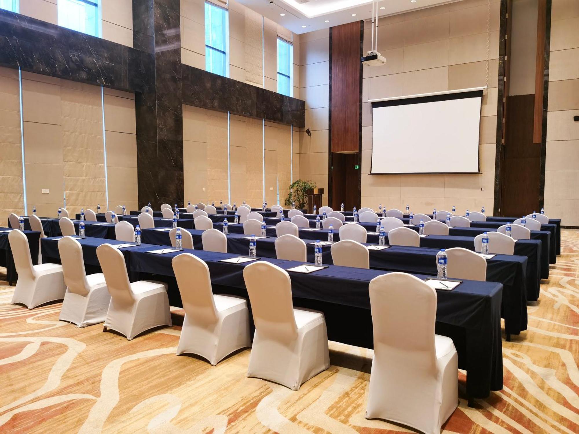 Holiday Inn Chengdu Qinhuang By Ihg Exterior foto